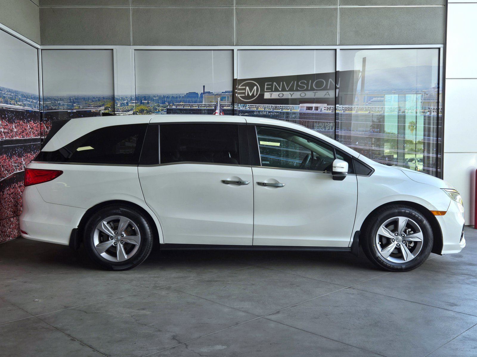 Used 2020 Honda Odyssey EX image 4