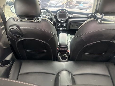 Used 2018 MINI Cooper S FWD image 38