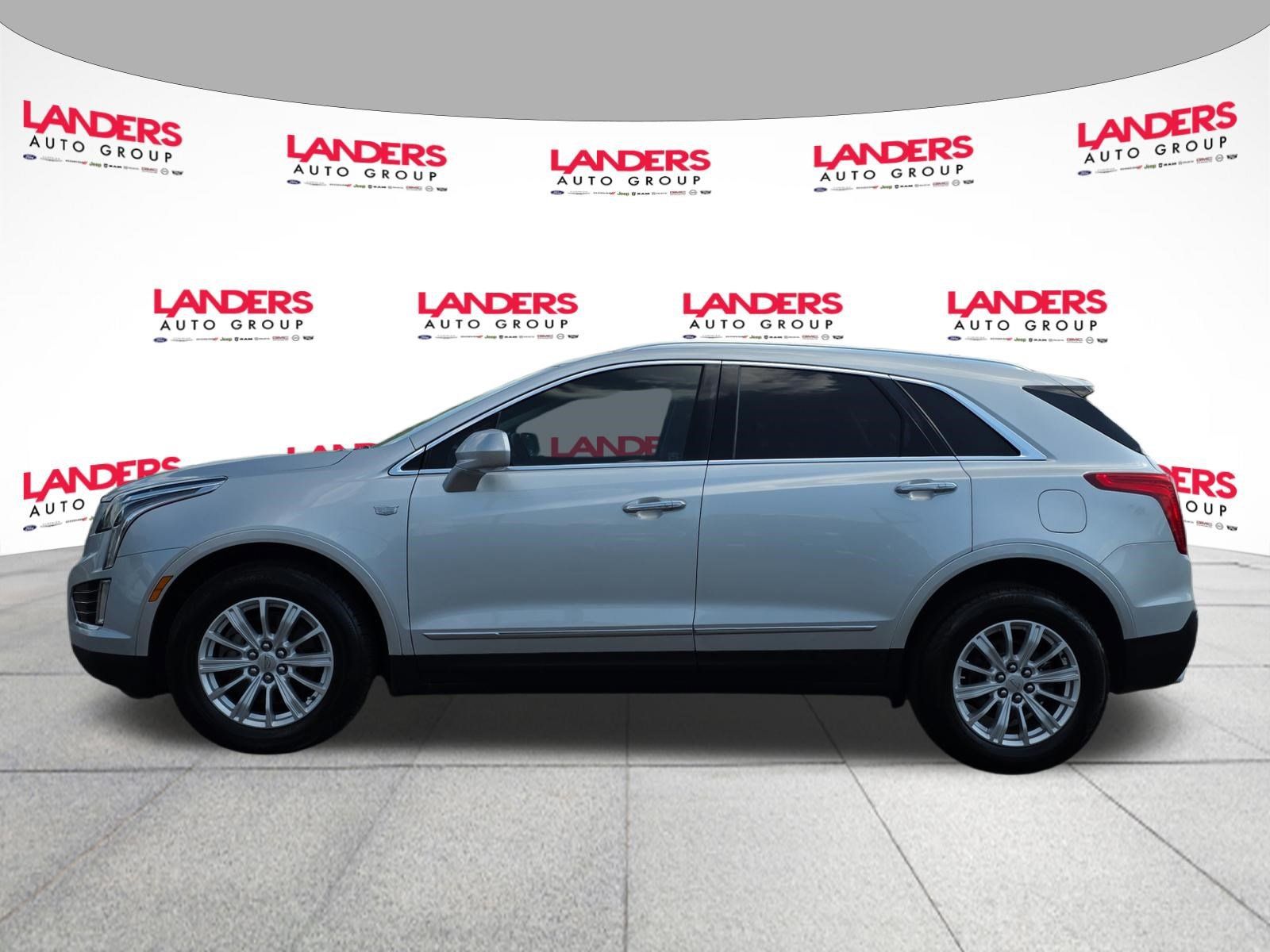 Used 2017 Cadillac XT5 Luxury FWD image 6