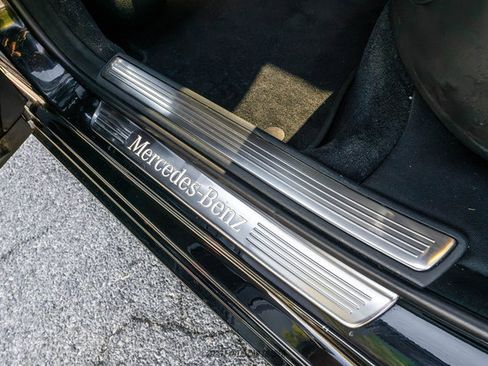 Used 2020 Mercedes-Benz S 560 Sedan image 28