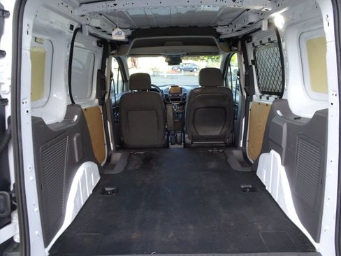 Used 2019 Ford Transit Connect XL image 9