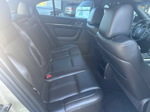 Used 2010 Lincoln MKS AWD image 15