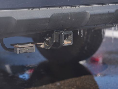 Used 2017 Subaru Outback 2.5i Premium image 26