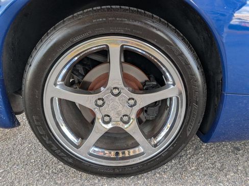 Used 2002 Chevrolet Corvette Convertible image 24