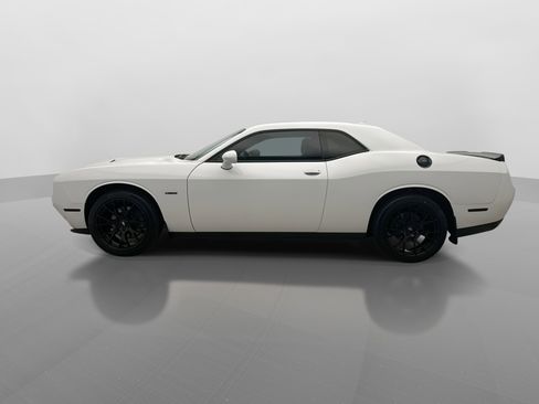 Used 2018 Dodge Challenger R/T Plus RWD image 2