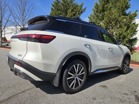 Used 2025 INFINITI QX60 Autograph w/ Cargo Package image 6