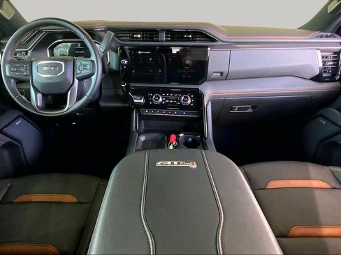 Used 2026 GMC Sierra 2500 AT4 w/ AT4 Premium Plus Package AWD/4WD image 16