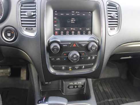 Used 2018 Dodge Durango SXT w/ Trailer Tow Group IV image 14