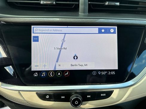 Used 2020 Buick Encore GX Select w/ Advanced Technology Package image 23