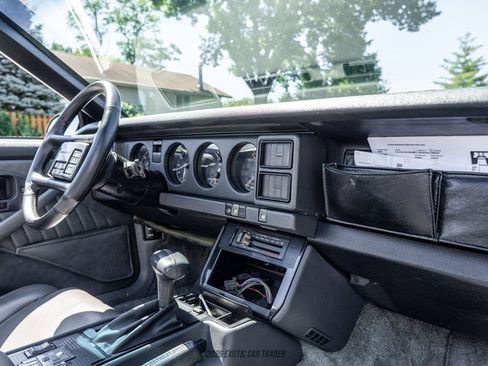 Used 1989 Pontiac Firebird Trans Am RWD image 50