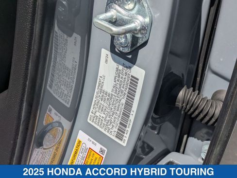 Used 2025 Honda Accord Touring image 39