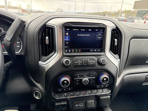 Used 2022 Chevrolet Silverado 3500 LTZ w/ LTZ Convenience Package image 20