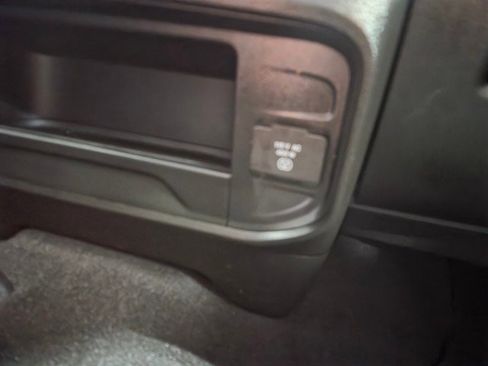 Used 2024 RAM 3500 Tradesman w/ Chrome Appearance Group image 48