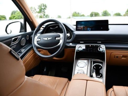 Used 2022 Genesis GV80 2.5T w/ Advanced Package 02 AWD/4WD image 23