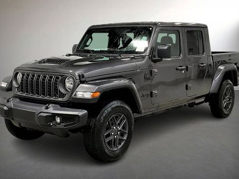 New 2026 Jeep Gladiator Sport AWD/4WD image 2