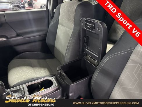 Used 2023 Toyota Tacoma TRD Sport image 22