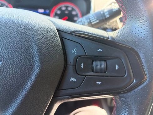 Used 2021 Chevrolet TrailBlazer RS w/ Technology Package image 31