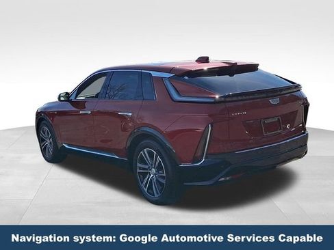 Used 2024 Cadillac Lyriq Luxury image 5