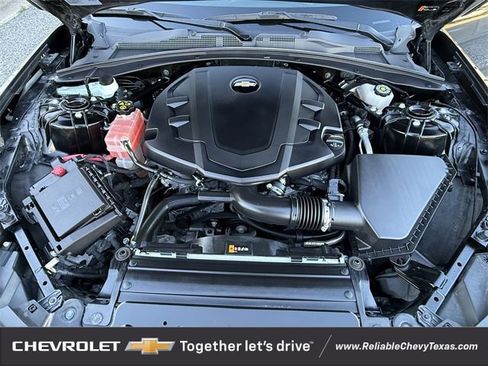 Certified 2024 Chevrolet Camaro LT w/ RS Package image 28