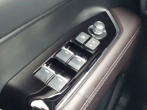 New 2025 MAZDA CX-5 Signature AWD/4WD image 17