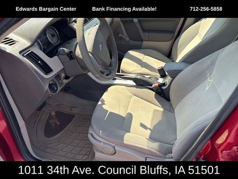 Used 2011 Ford Focus S image 10