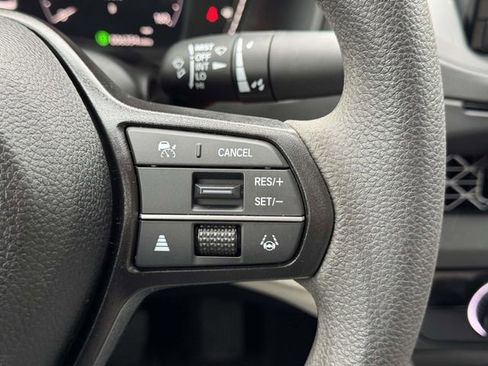 Certified 2025 Honda Accord LX image 19