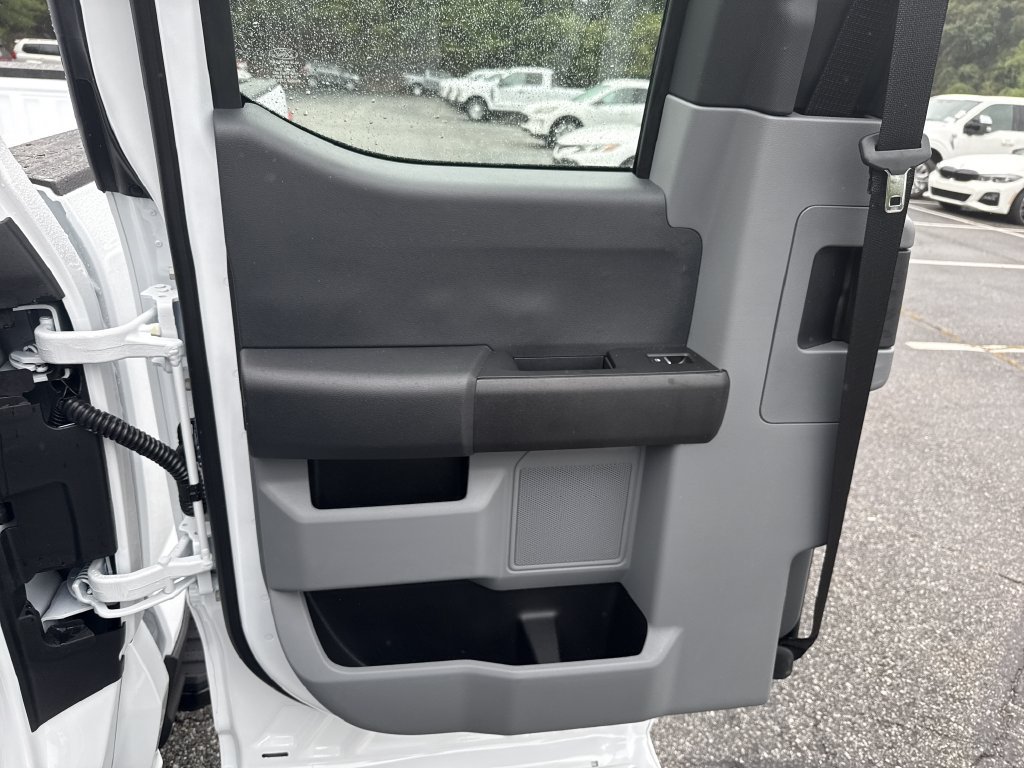 New 2026 Ford F350 XL w/ XL Driver Assist Package RWD image 23