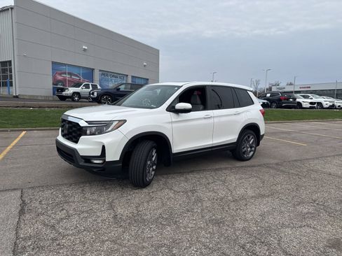 Used 2023 Honda Passport EX-L image 14