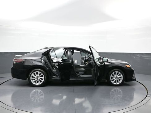 Certified 2023 Toyota Camry LE image 41