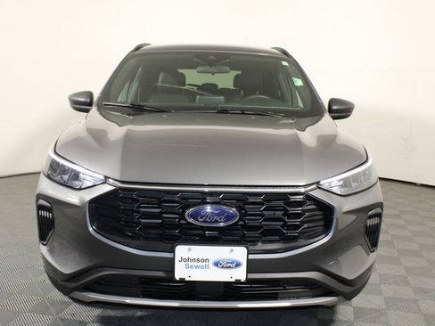 Certified 2025 Ford Escape ST-Line image 3