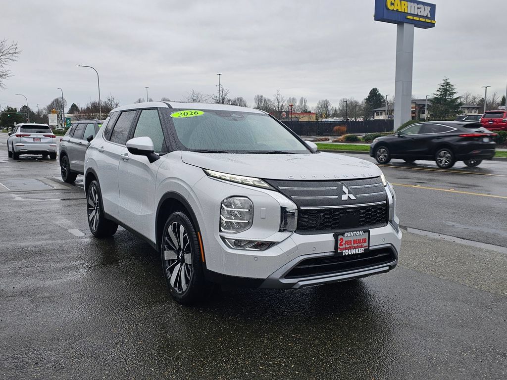 New 2026 Mitsubishi Outlander SE AWD/4WD image 3