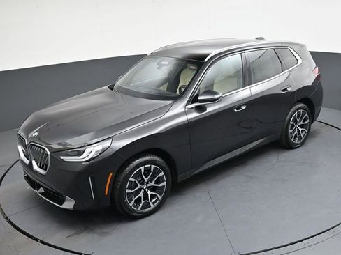 Used 2026 BMW X3 xDrive30i w/ Premium Package AWD/4WD image 25