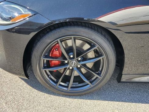 Certified 2024 Nissan Z Performance w/ Floor Mat Package image 10