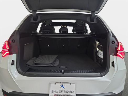 Used 2025 BMW X3 xDrive30i w/ Premium Package image 15