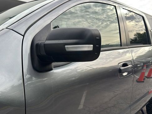Used 2019 Nissan Titan PRO-4X AWD/4WD image 37