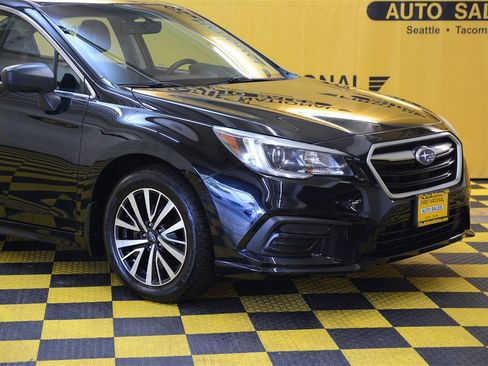 Used 2018 Subaru Legacy 2.5i w/ Alloy Wheel Package image 3