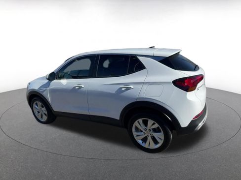 Used 2025 Buick Encore GX Preferred image 10
