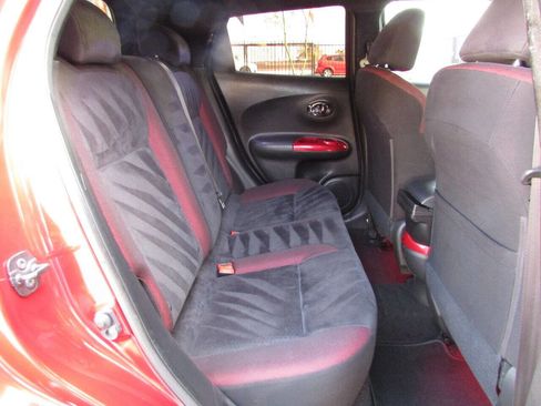 Used 2014 Nissan Juke SV w/ Navigation Package image 29