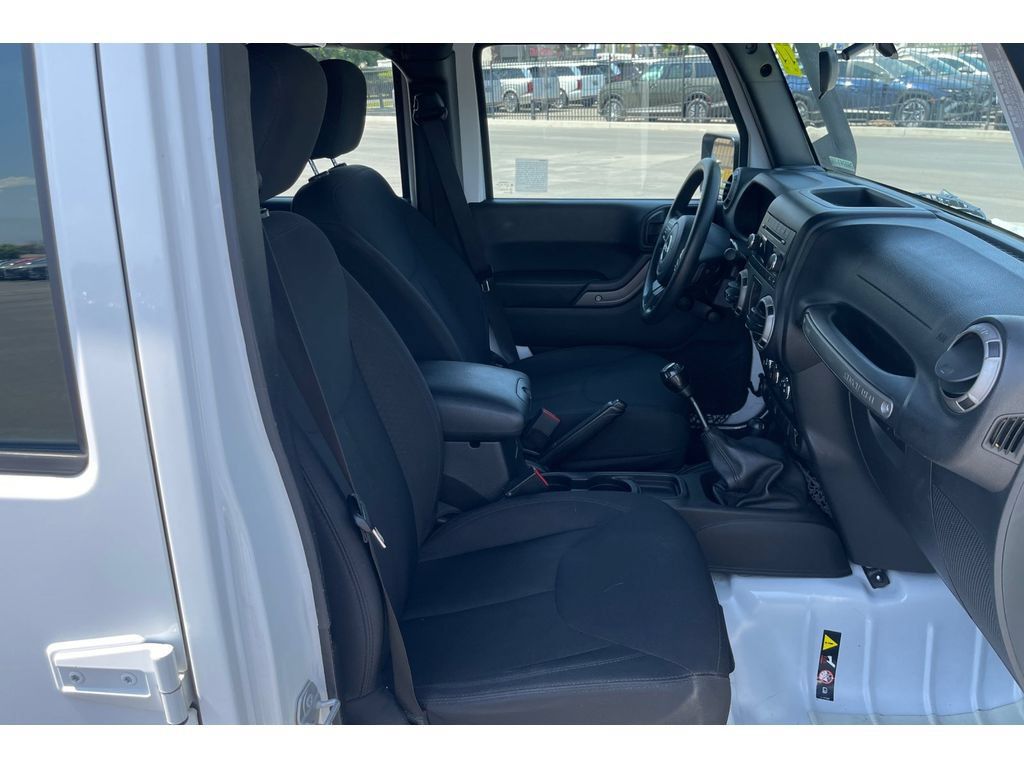 Used 2016 Jeep Wrangler Unlimited Sport AWD/4WD image 20