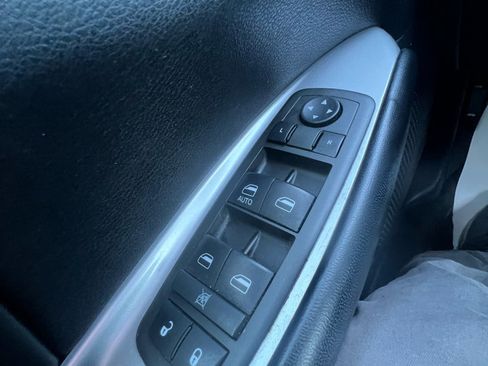 Used 2013 Dodge Journey SE image 20