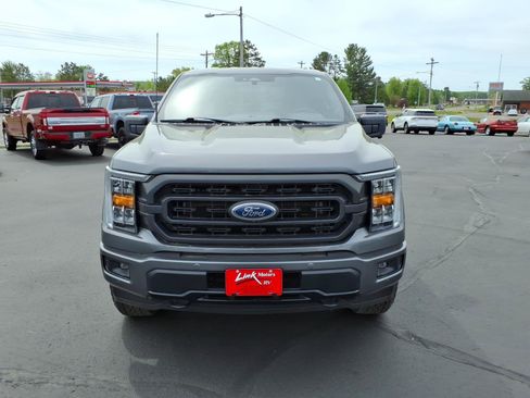 Used 2022 Ford F150 XLT w/ Equipment Group 302A High AWD/4WD image 9