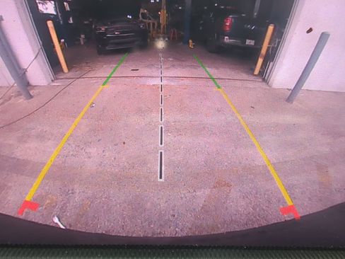 Used 2022 Jeep Wrangler Unlimited Sport w/ Xtreme Recon 35" Tire Package image 25