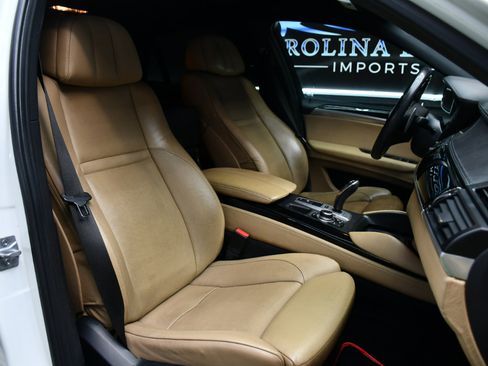 Used 2014 BMW X6 M image 45