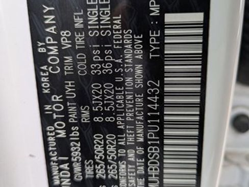 Used 2023 Genesis GV80 2.5T w/ Advanced Package image 17