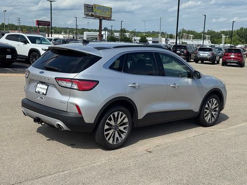 Used 2020 Ford Escape Titanium AWD/4WD image 33