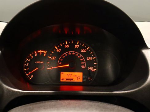 Used 2024 Mitsubishi Mirage ES image 13