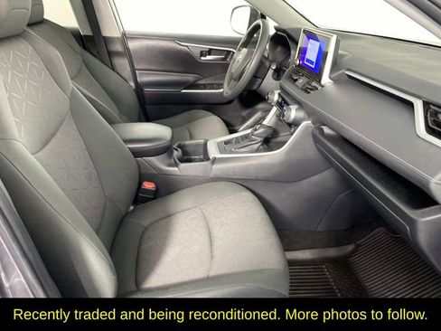 Used 2024 Toyota RAV4 XLE AWD/4WD image 11