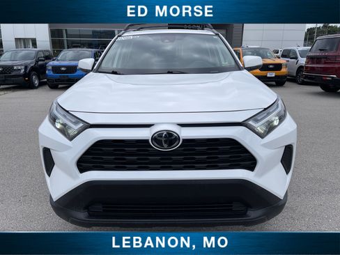 Used 2024 Toyota RAV4 XLE w/ Convenience Package FWD image 3