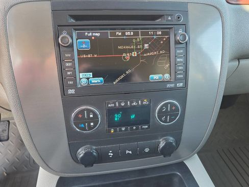 Used 2008 GMC Sierra 3500 SLT image 15