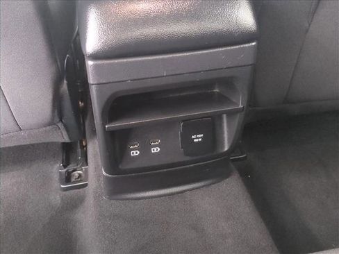 Used 2020 Ford Ranger XLT w/ Equipment Group 301A Mid AWD/4WD image 18